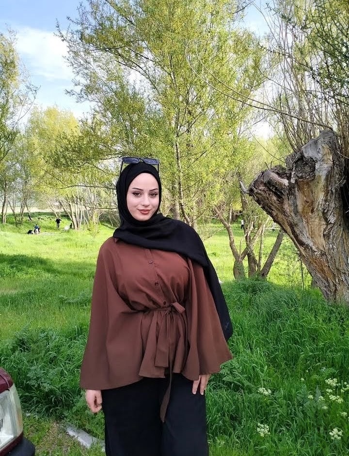 Yeşilova Sadık Partner Escort Bayan Tülin