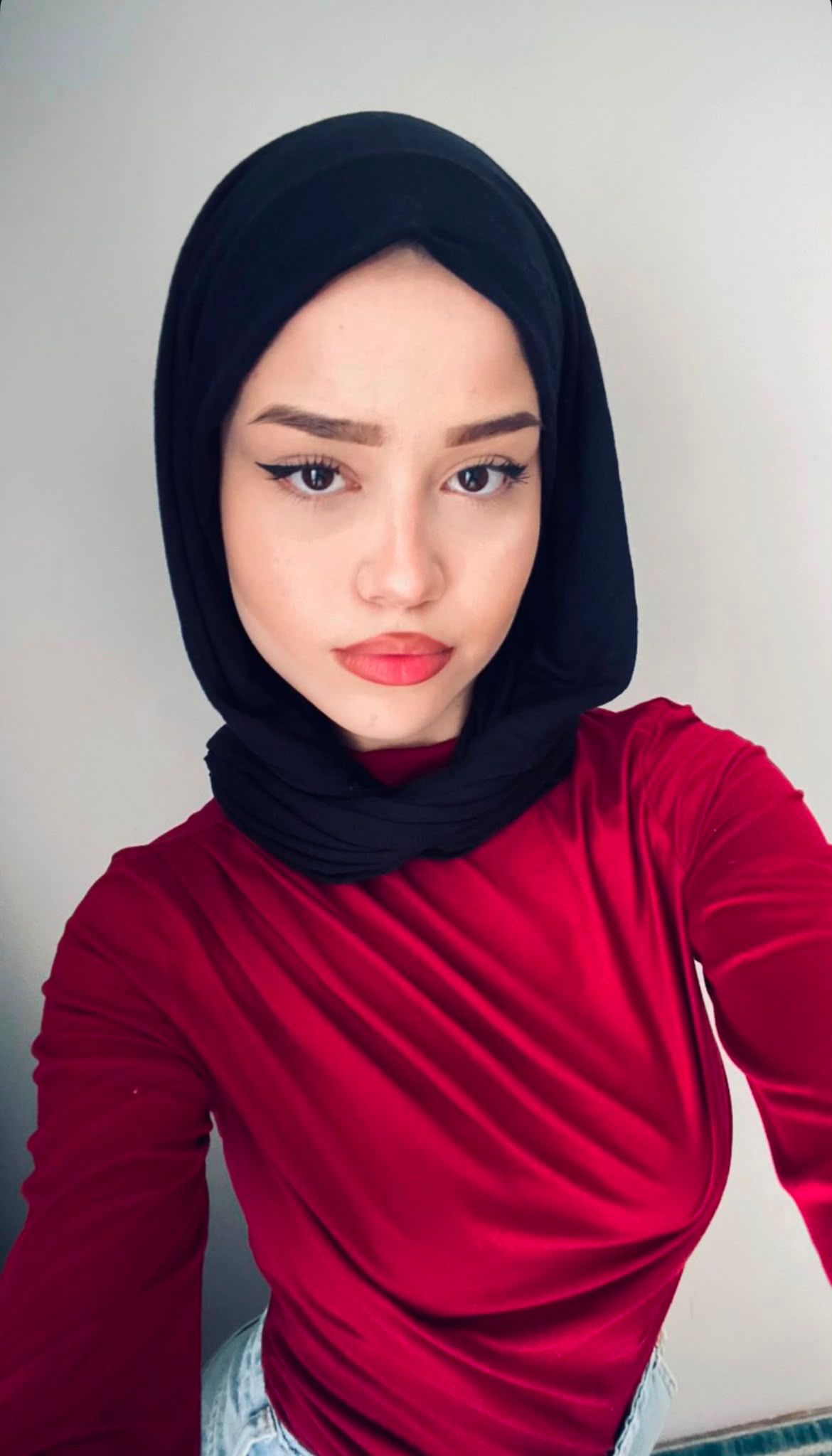 Aşağıçardak Zengin Enerji Escort İzel