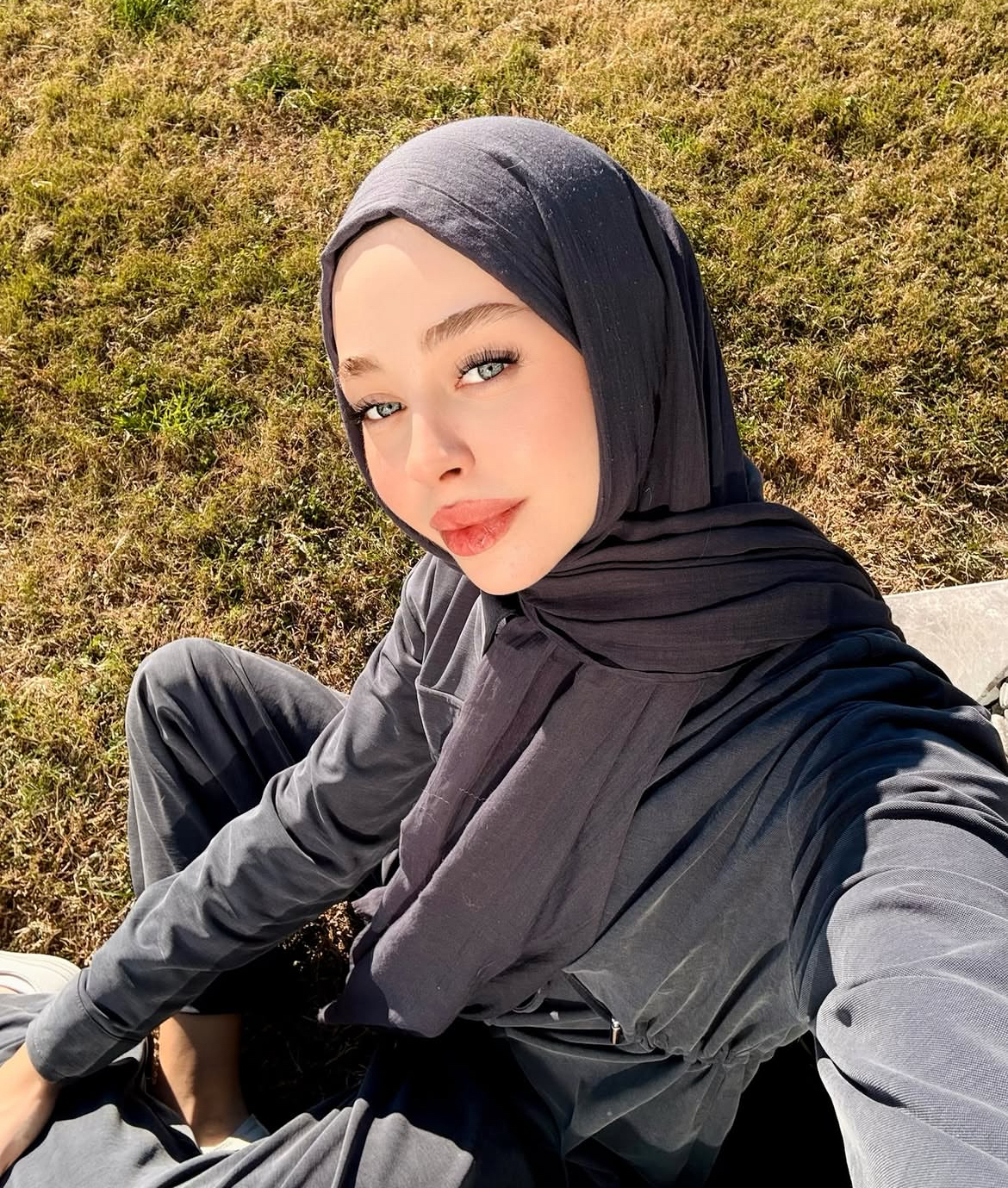 Gebe Güzel Gülüşlü Partner Escort Asya